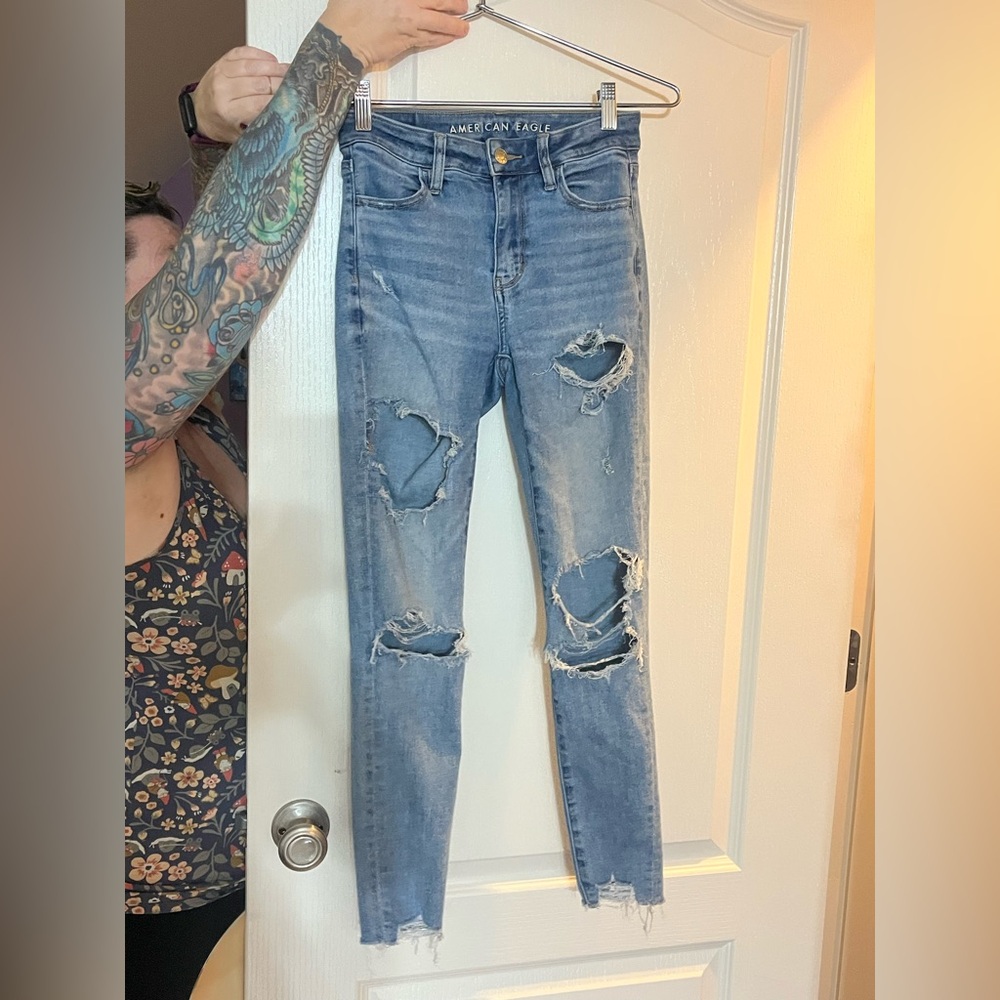 American eagle skinny jeans/jeggings, high waisted ripped jeans